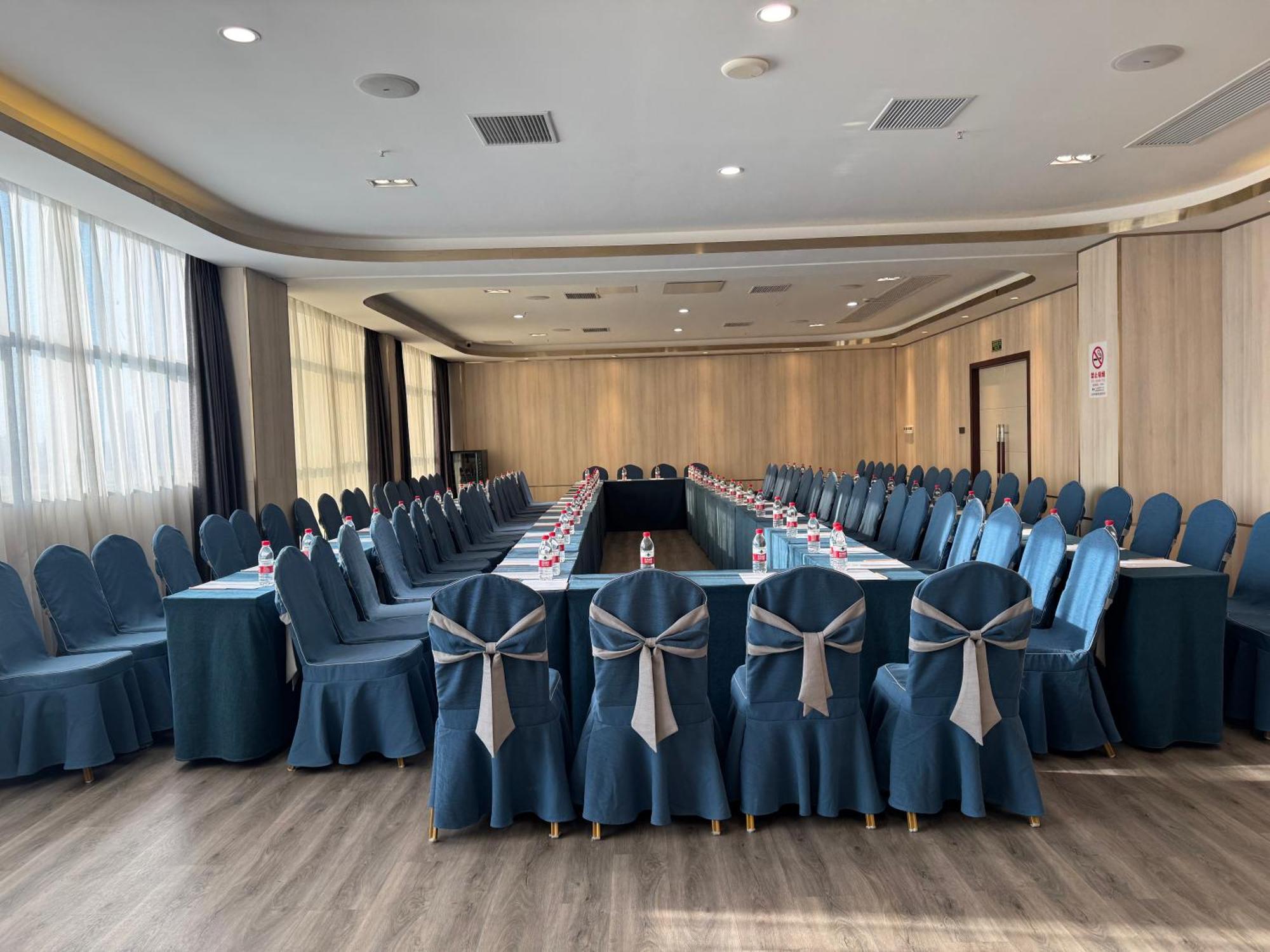 Country Inn&Suites By Radisson, Shanghai Pvg Extérieur photo